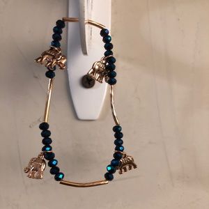 Bracelet. Blue stone. With elephant charm 🐘